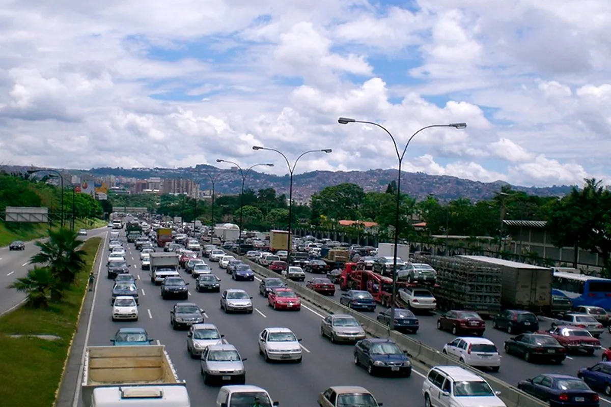 Anuncian cierre parcial de la autopista Gran Cacique Guaicaipuro para el domingo 23 de agosto