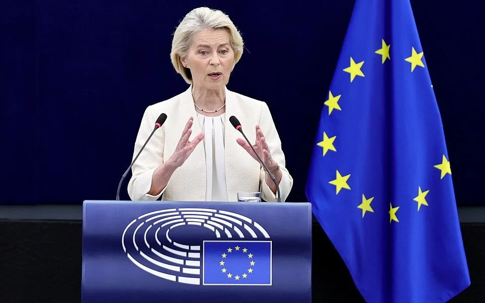 UE promete manter pressão económica sobre Moscovo após suspensão de sanções pelos EUA