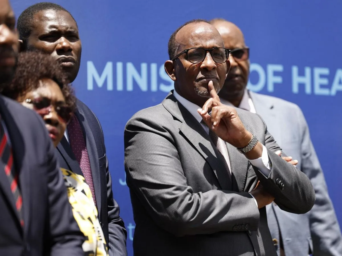 Ebola : le Kenya en alerte après un premier décès à Nairobi