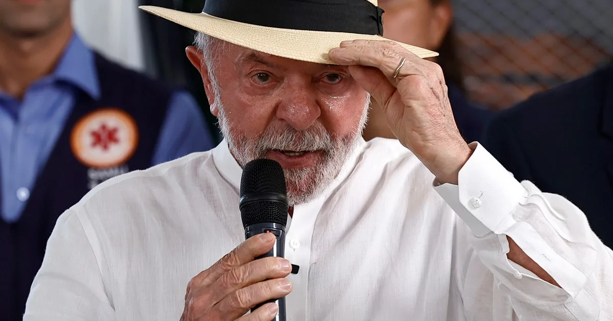 La campaña electoral arranca en Brasil con un empate técnico entre Lula da Silva y Flávio Bolsonaro