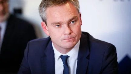 "Ce n'est pas toujours aux mêmes de payer la facture de ceux qui viennent tout saccager", défend le rapporteur du projet de loi "casseurs-payeurs" au Sénat