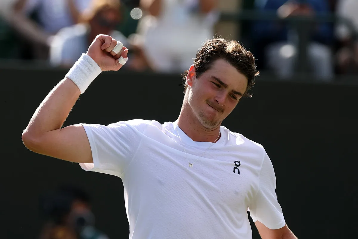 João Fonseca volta ao Rio para tratar lesão antes do US Open