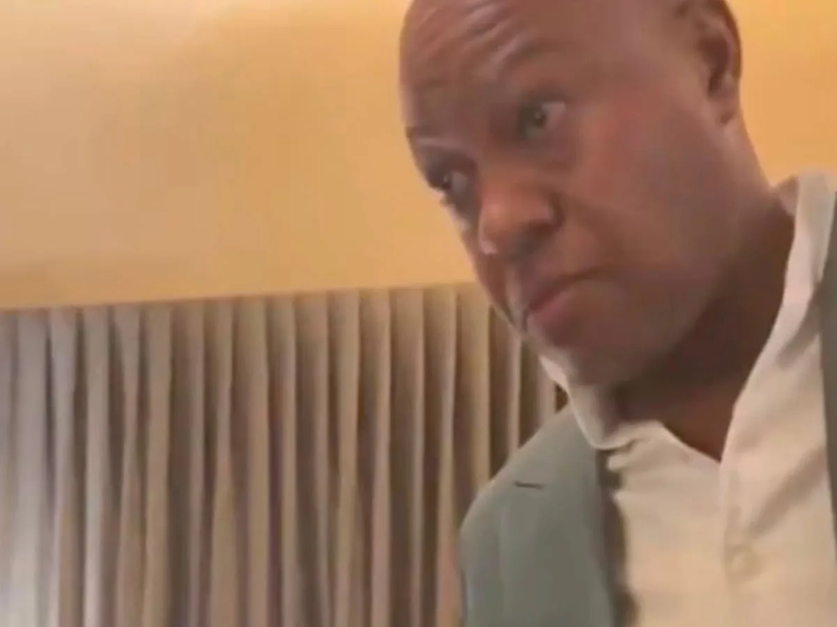 Man says sorry after threat against women at Sandton restaurant goes viral