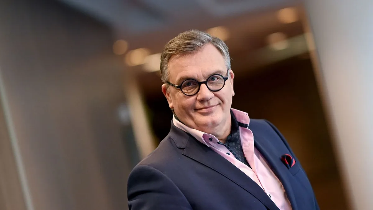 Anfeindungen im Netz: Hape Kerkeling: Sei selbst die Demokratie