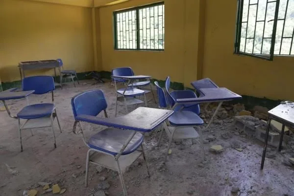 En tres años, se registraron 163 ataques contra escuelas en Colombia, según alerta de Unicef