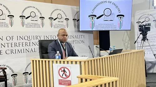 Correctional Services boss Thobakgale says guards ‘helped’ inmate escape