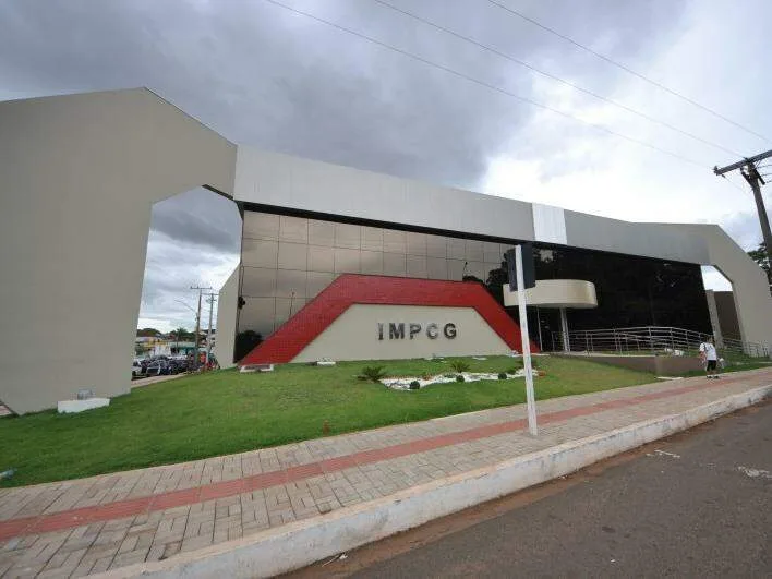 Projeto para aposentados vira lei sem reajustes, auxílios ou fundo próprio