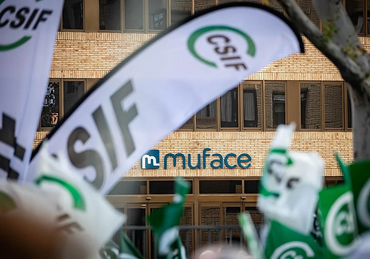 Los funcionarios denuncian el deterioro de Muface, con demoras en la atención y reducción de cuadros médicos