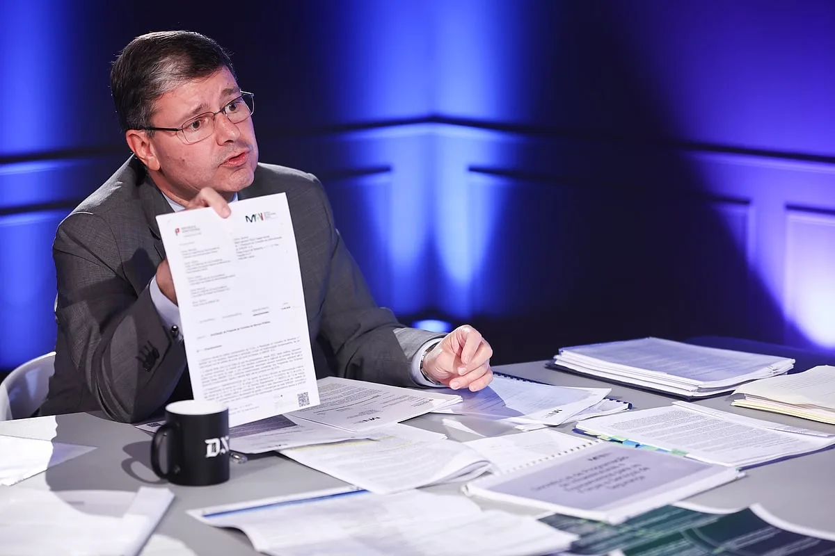 Ricardo Carrilho denuncia opacidade e "mentiras" no dossiê SIRESP
