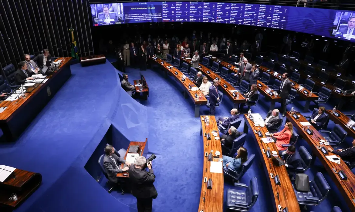 Senado confirma perdão de dívidas e novo teto para microempreendedores