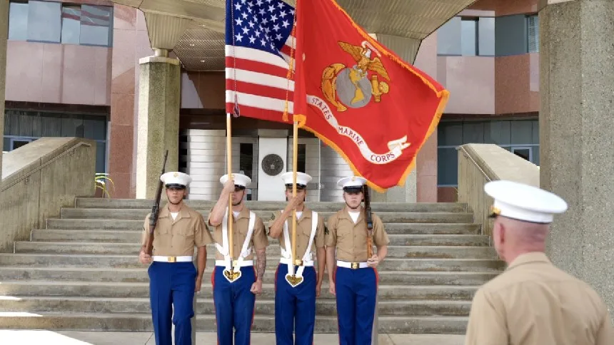 EN FOTOS: EEUU reactivó el Destacamento de Marines en su embajada de Caracas, este general encabezó el acto