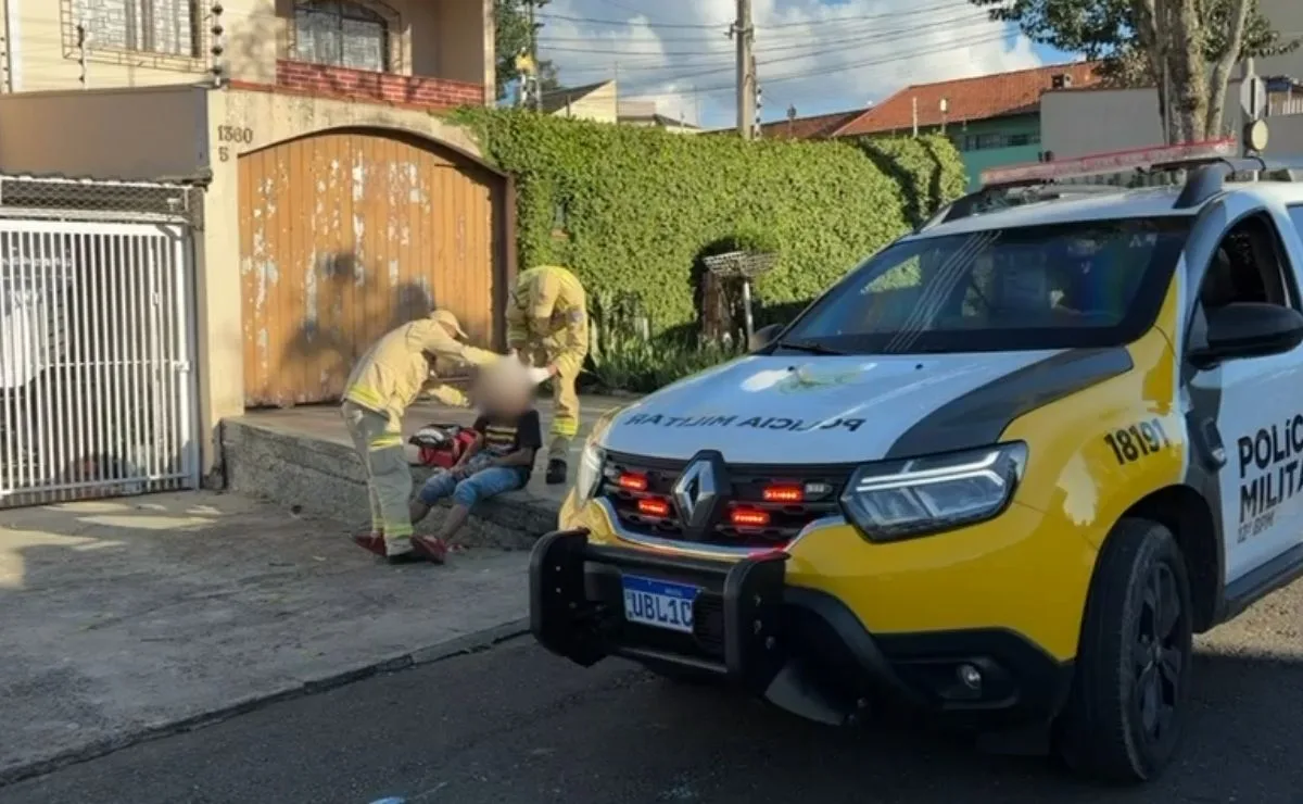 Homem que estaria praticando furtos toma “surra” de populares e fica ferido no Boa Vista: “Região do crânio”, diz bombeiro