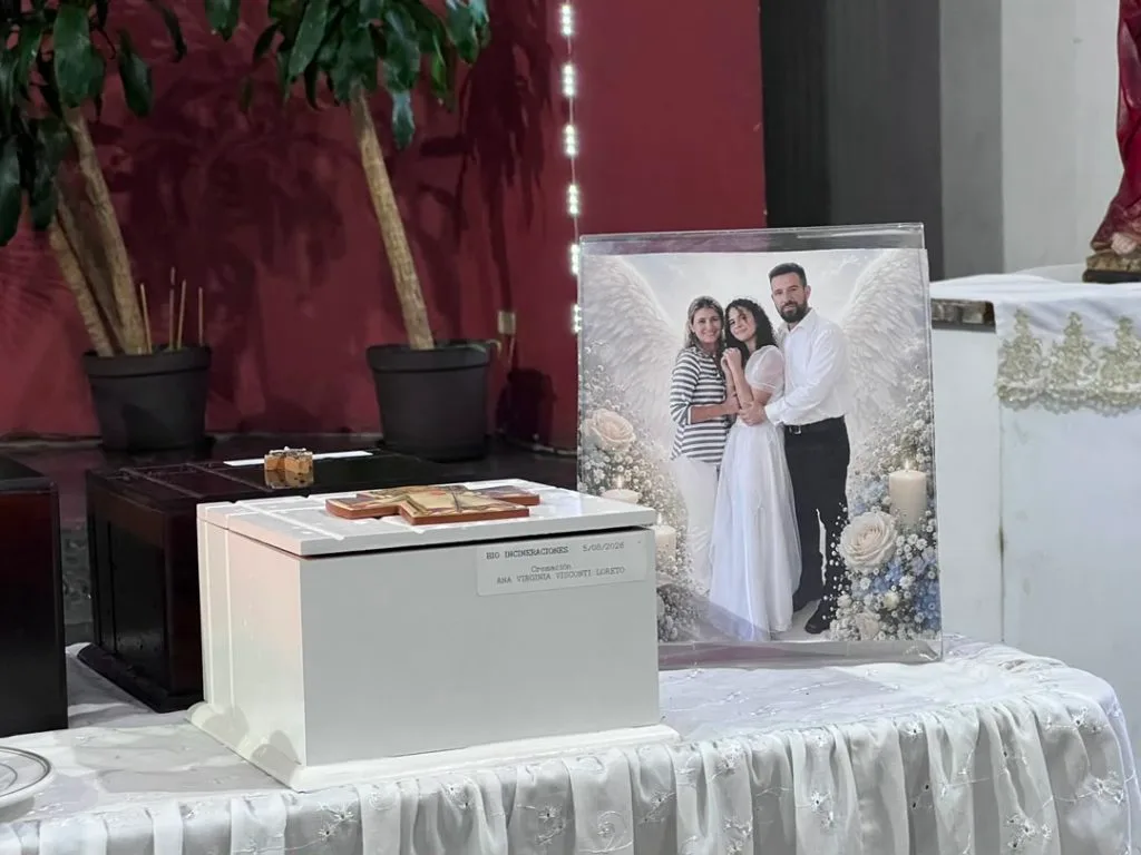 Realizaron misa funeral en memoria de la familia del periodista José Visconti en Montalbán (+Fotos)