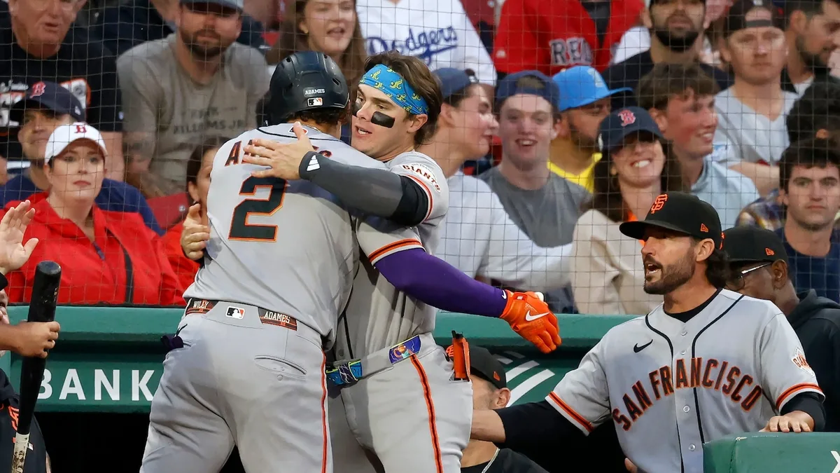Eli White slides home headfirst with winning run, play reviewed and Red Sox rally past Giants 3-2