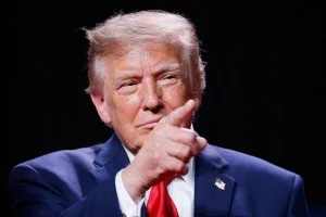 Trump culpa assessores por estratégia vacilante antes das eleições de meio de mandato
