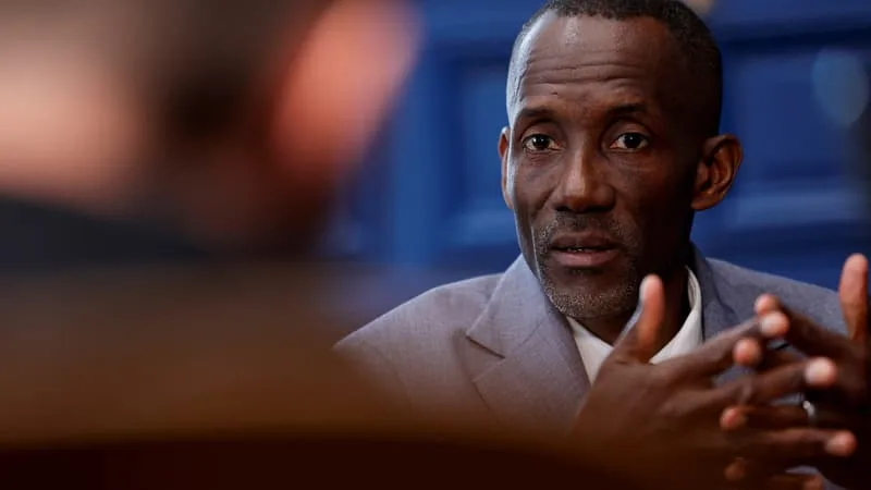 Le maire LFI de Saint-Denis, Bally Bagayoko, visé par une enquête pour détournement de fonds publics