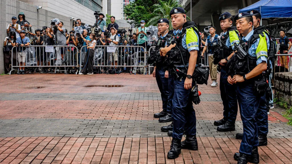 Deux militants de la mémoire de Tiananmen jugés coupables "d'incitation à la subversion" à Hong Kong