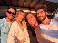 Após indireta, Poliana posta foto de Zé Felipe e Leonardo: “Pai e filho”