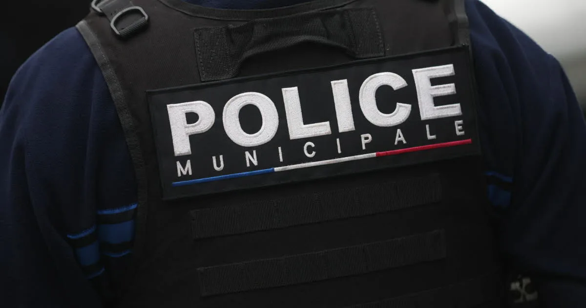 Société. Insultes racistes et homophobes, coups : deux lycéens de 16 ans témoignent de violences policières