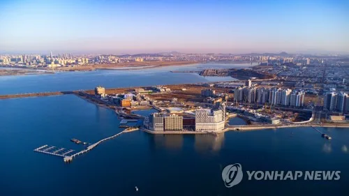 "유명브랜드 입점 확정"…거북섬 상가 800억대 사기 사건 송치