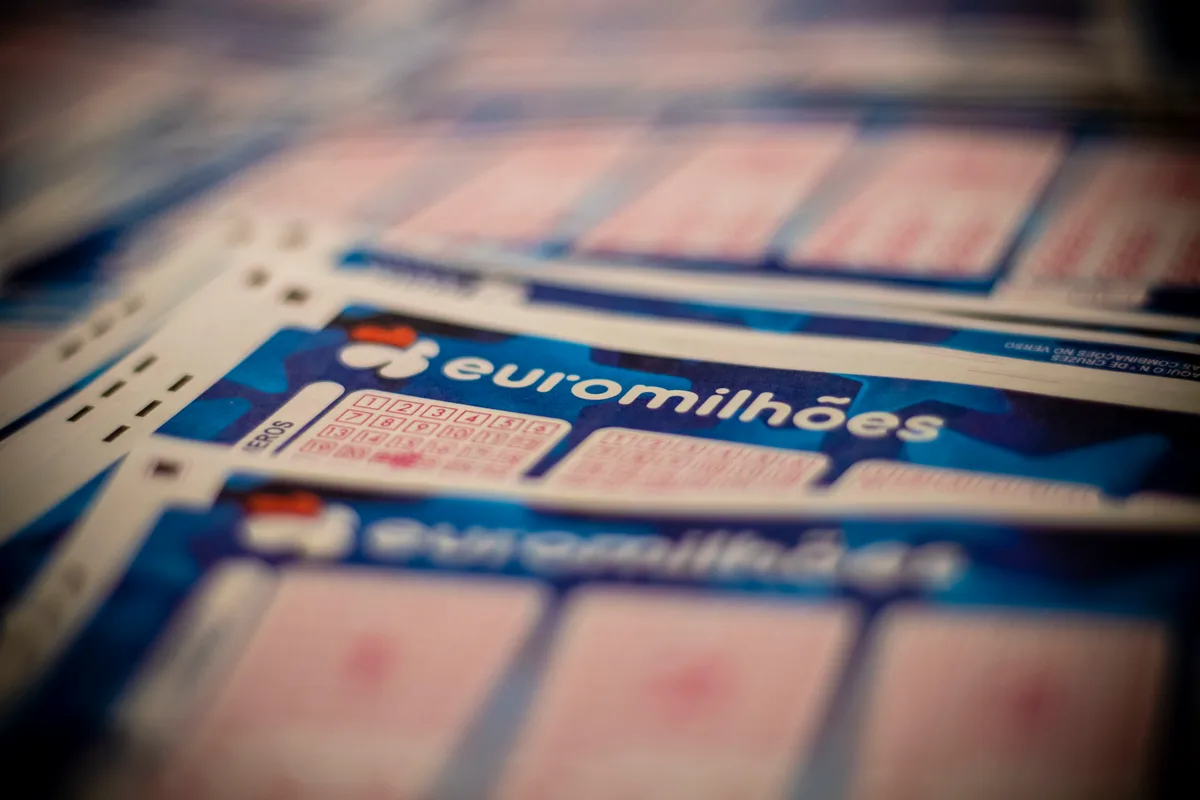Agosto está a terminar e não vai querer deixar para trás 69 milhões de euros. Conheça a chave vencedora do Euromilhões