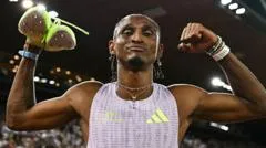 Dos Santos shatters 400m mark as world records fall in Zurich