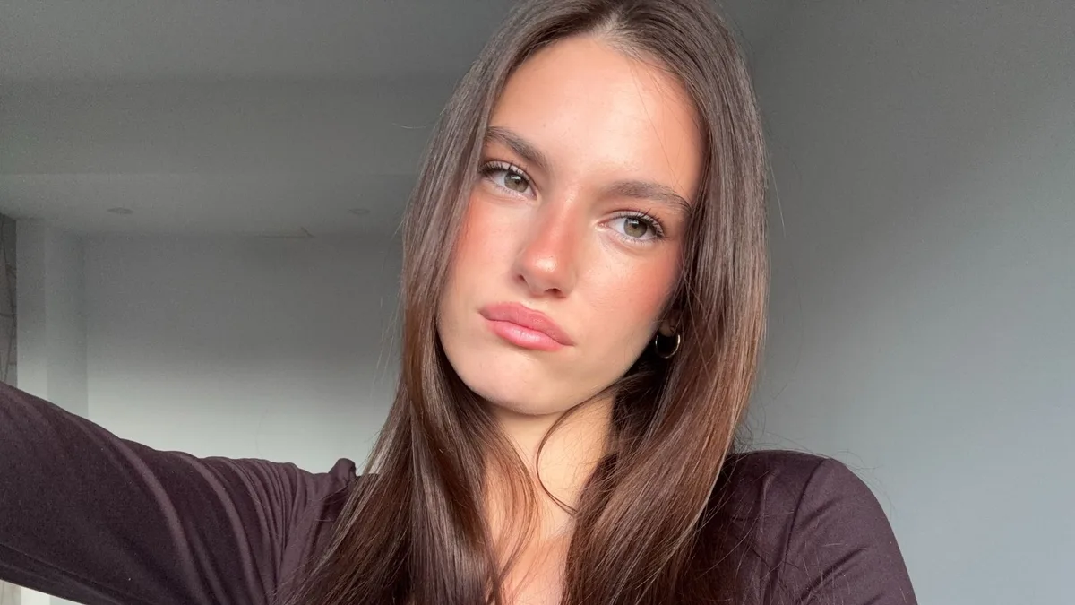Carlota Melendi se pronuncia sobre la polémica de su padre con Dani Martín: "Todos tenemos comentarios desafortunados"