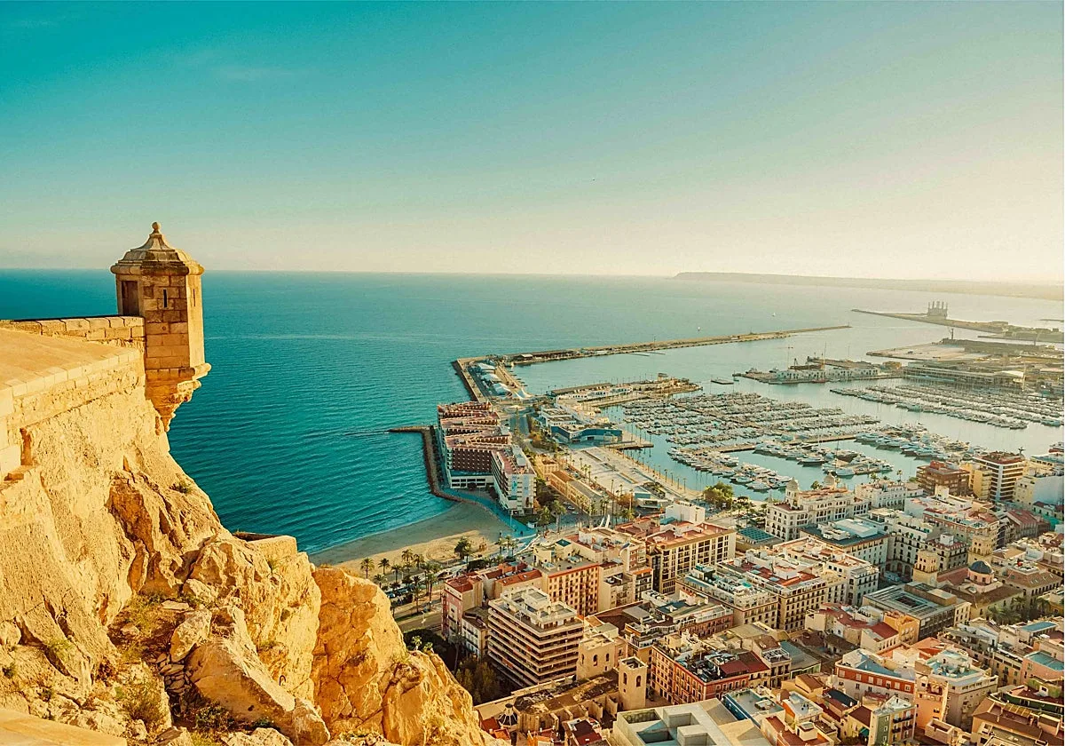 Alicante, entre los 10 destinos «ideales» para nómadas digitales en España