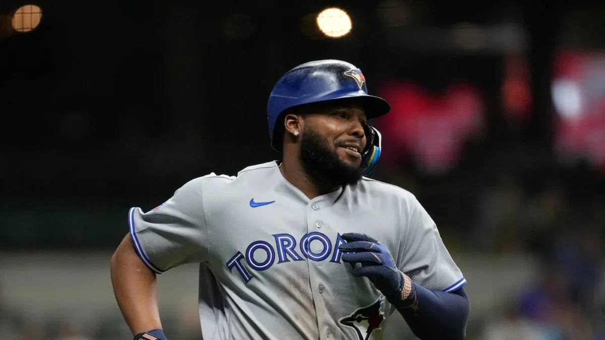 What Guerrero Jr. can do to turn around hitting woes: ‘Just go have fun’