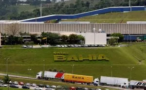 Casas Bahia consegue proteção temporária contra credores na Justiça