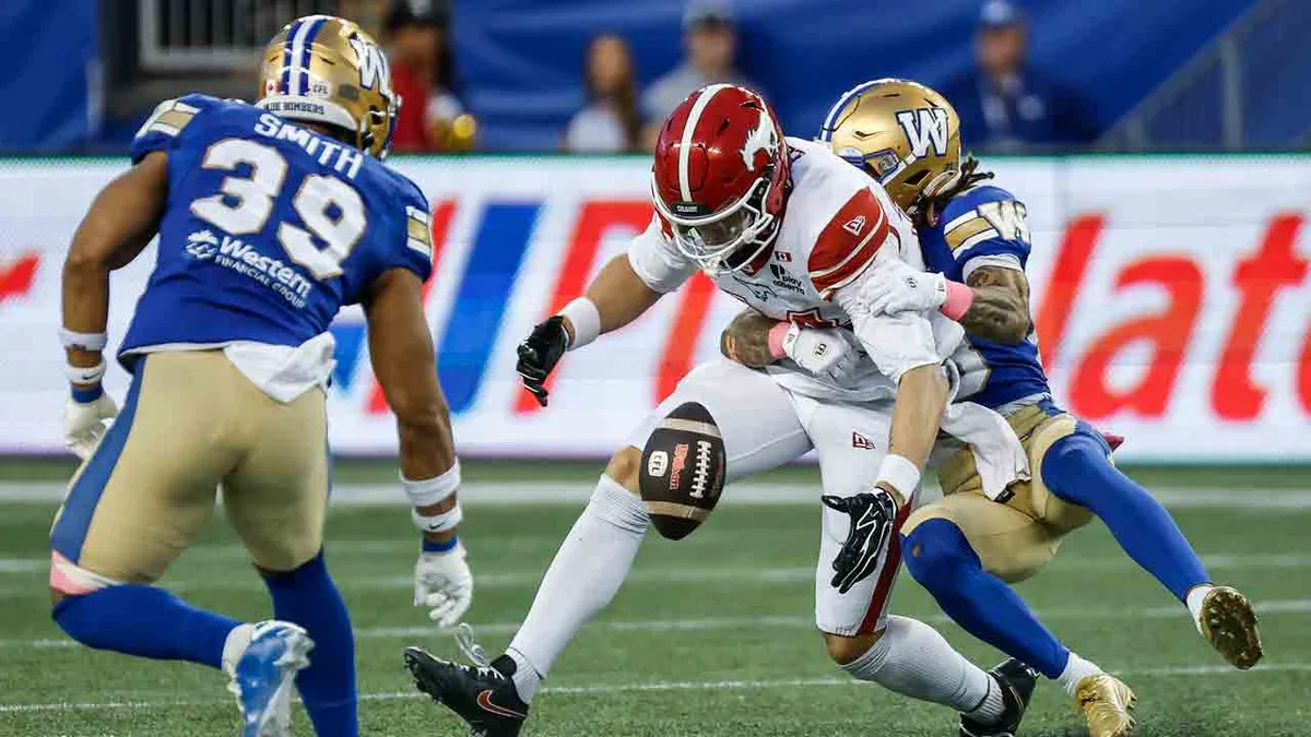 Blue Bombers help playoff fortunes with win over Stampeders