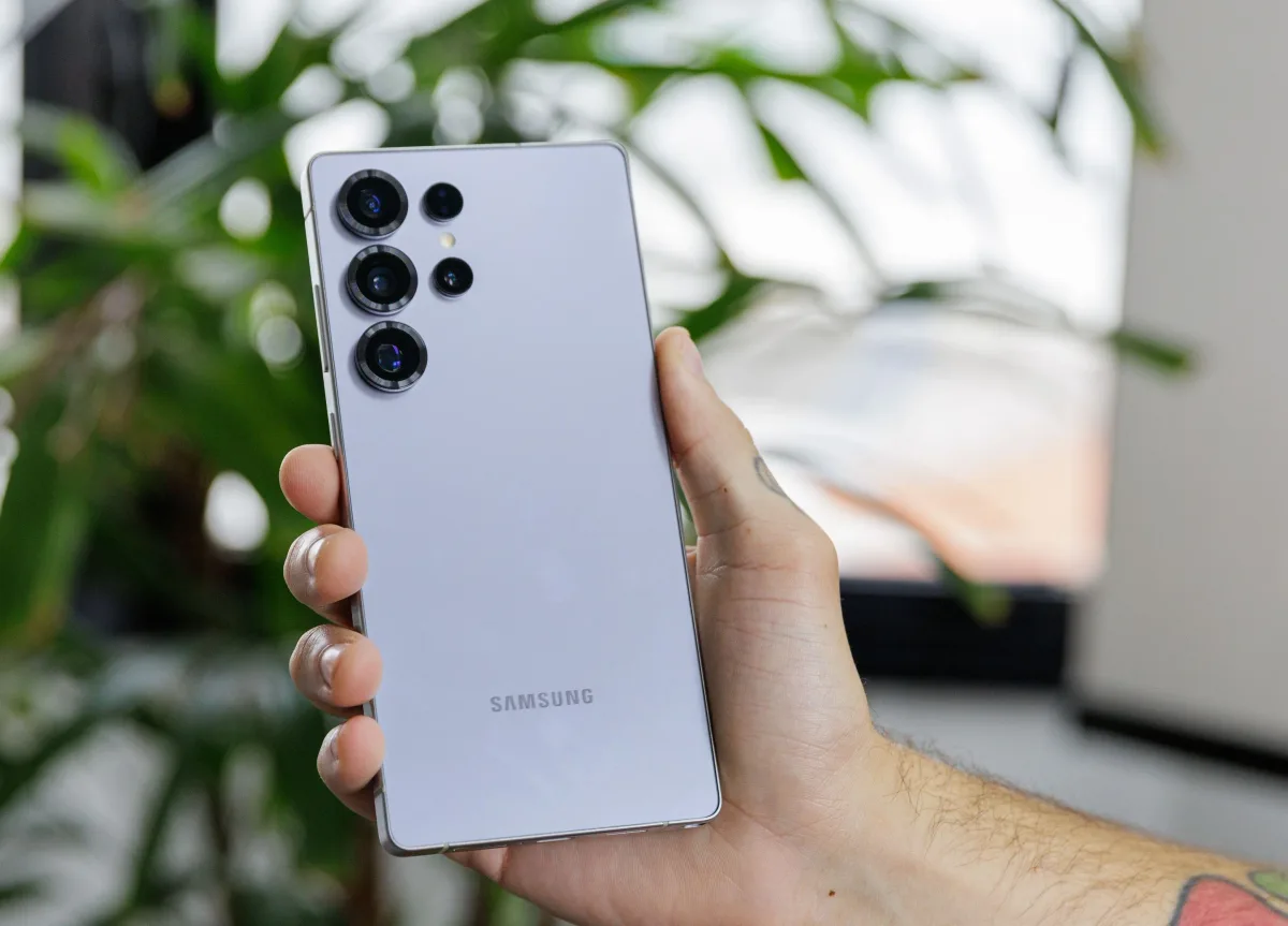 Galaxy S25 Ultra ou S26 Ultra: qual comprar na Black Friday?