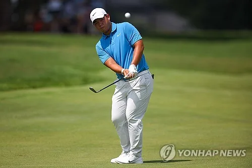 김주형, 투어 챔피언십 2R도 공동 15위…공동 선두와 5타차