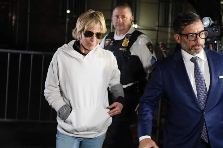 Selma Blair charged with assault after allegedly attacking flight attendants