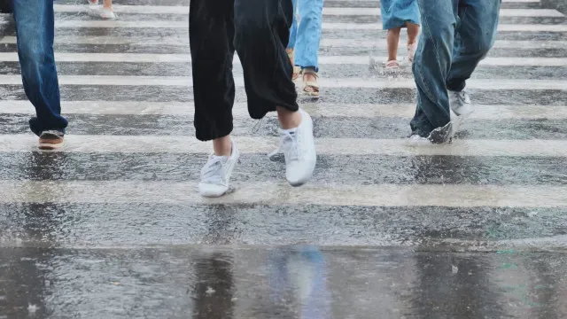 Risco de chuva e trovoada coloca 14 distritos sob aviso amarelo