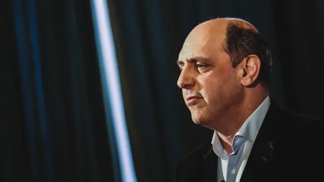 Vereador Manuel Pizarro condena "violência descontrolada" da PSP no Porto
