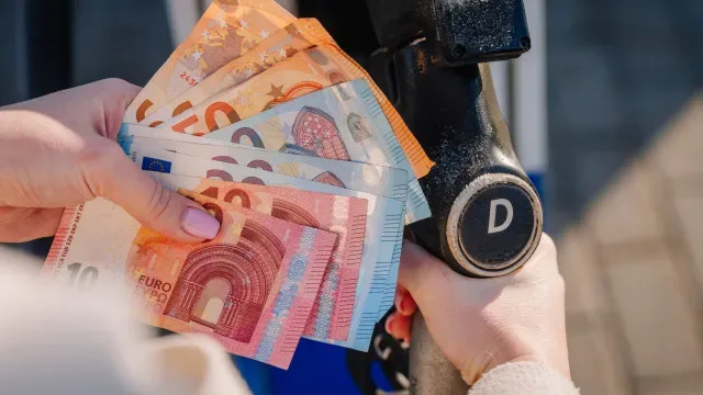 Precisa de combustível? Recorde o que vai acontecer aos preços amanhã