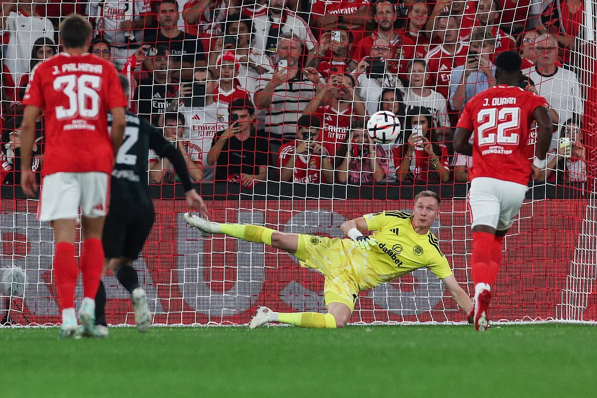 Benfica goleia Celtic na Luz com bis de Durán e segue 100% vitorioso na Liga Europa