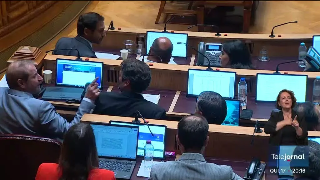 Chega disponível para alterar requerimento da comissão de inquérito a Luís Neves