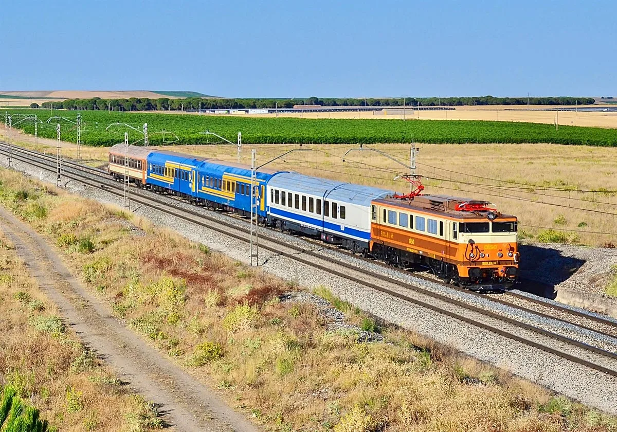 El histórico 'Tren de los 80' viajará de Madrid a Campo de Criptana el 18 de octubre