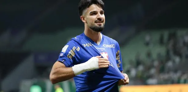 Flaco López decide, Palmeiras domina o Bahia e fica a um ponto do Flamengo