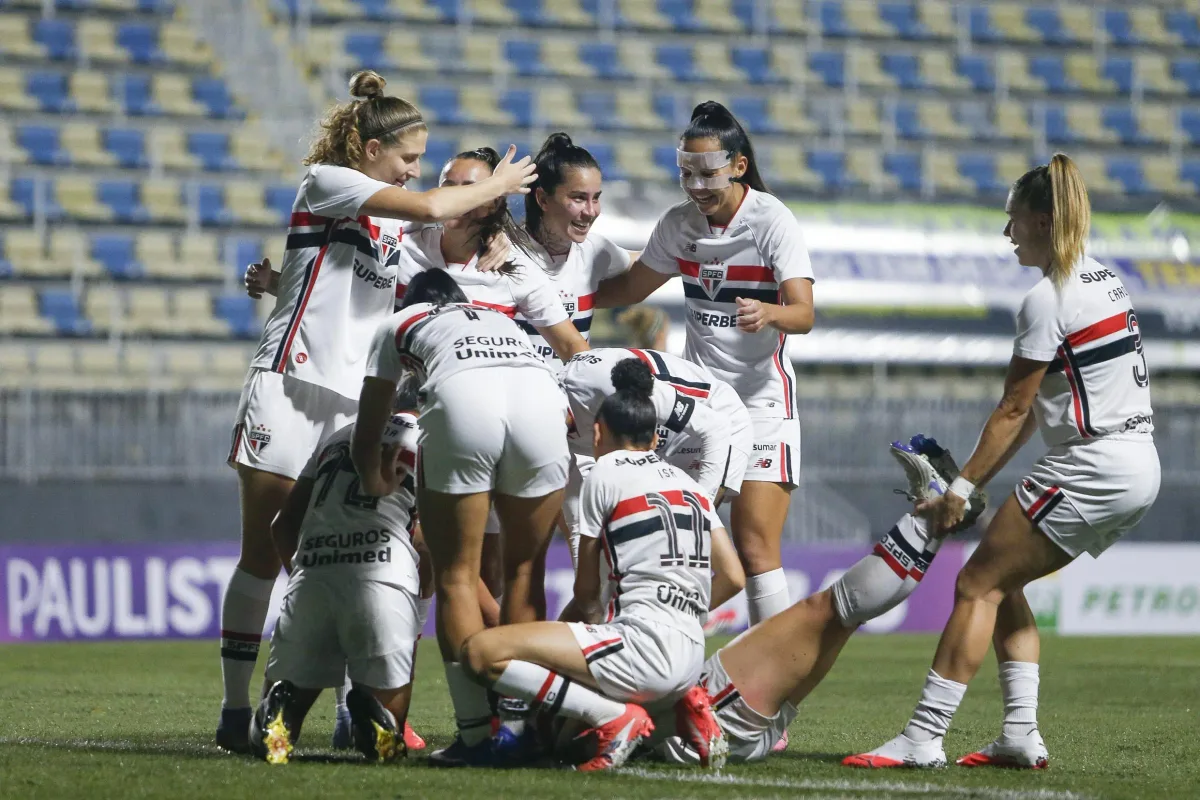 Botafogo x São Paulo pelo Brasileirão Feminino: veja prováveis escalações e onde assistir