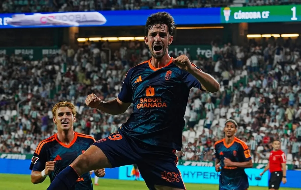 Alejandro Marqués marca su primer gol tras volver a España