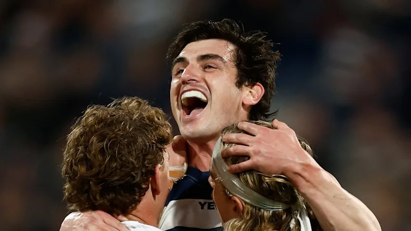 Positive news for Tiger cub after heart scare; Crows dominate the Giants