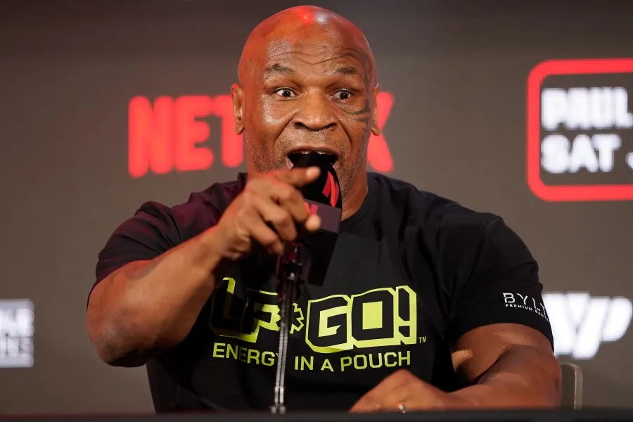 Mike Tyson predicts 'Trump will win' midterms