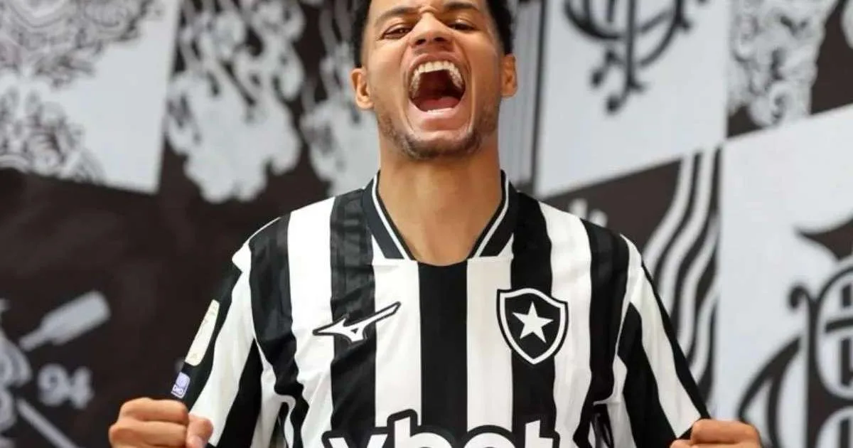 Quando Paulinho volta? Saiba o prazo de recuperação no Botafogo