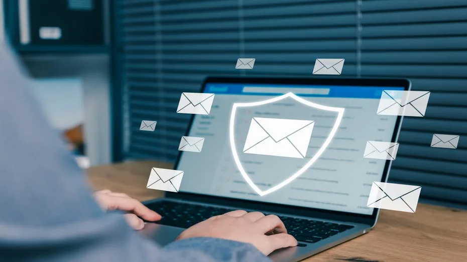 Spamfilter reicht nicht mehr: Warum E-Mail-Sicherheit heute digitale Souveränität bedeutet