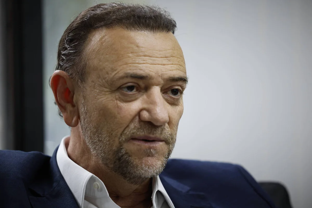 Presidente do PT defende endurecer pena para crime hediondo e diz que Lula criará ministério da Segurança após PEC
