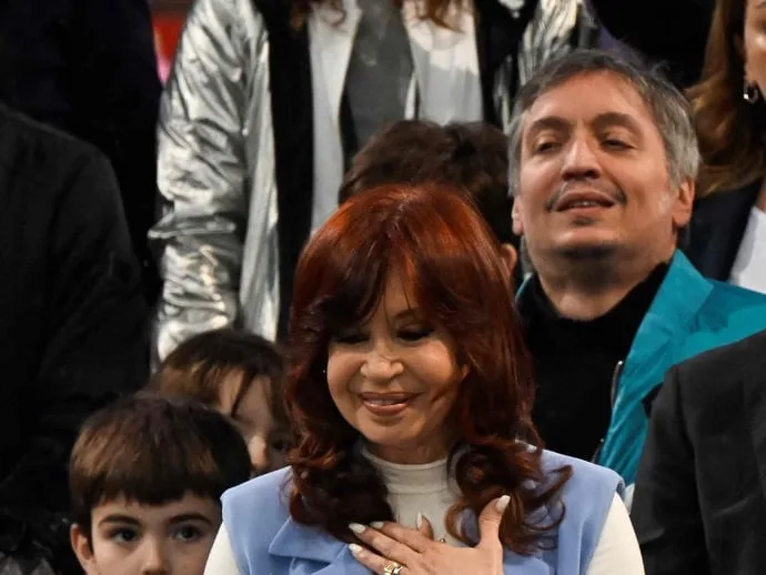La fiscalía rechaza partir en dos el juicio de Cristina y Máximo Kirchner porque sospecha que puede debilitar la condena