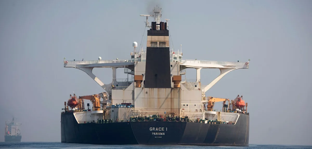 Supertanker gestoppt – Iran meldet erneut Explosion durch Seemine